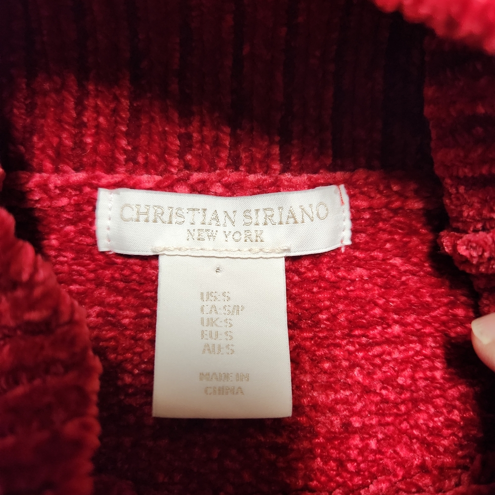 Christian Siriano Red and White Patterned Turtleneck Sweater - Picture 6 of 7